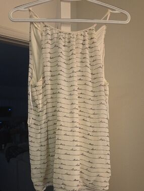 Express Cream Tank with Black Script Detail